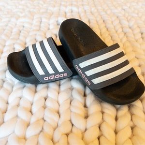 Adidas Kids Adilette Slide Sandals Black White Pink Size 12